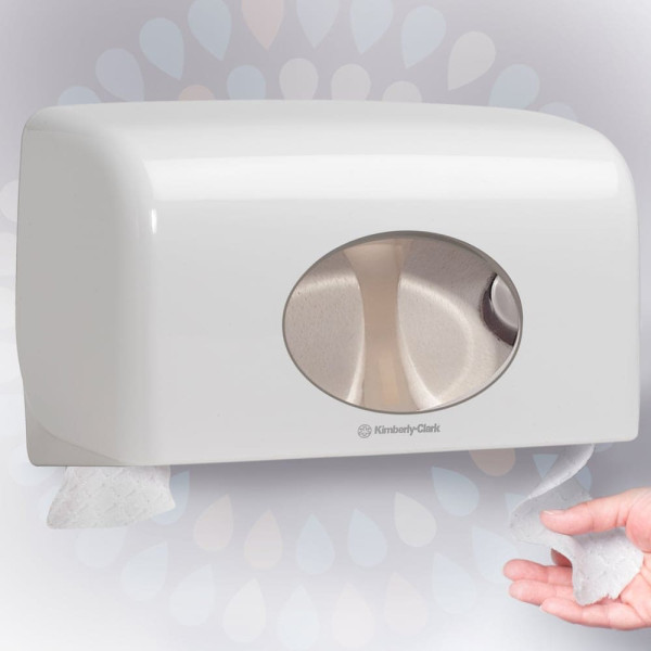 Туалетний папір Kleenex Premium в стандартних рулонах білий 4 шар