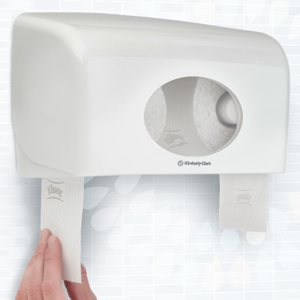 Туалетний папір Kleenex в стандартних рулонах білий 3 шари 350 ві