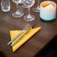 Обідні серветки Tork Advanced Soft жовті 3 шари 33х33 см 150 шт