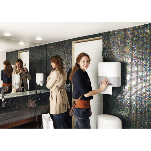 Сенсорний диспенсер для рушників у рулонах Tork Matic