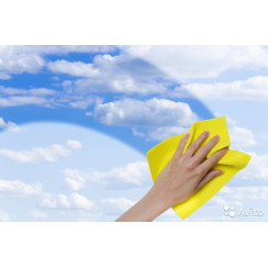 Засоби для догляду за скляними поверхнями